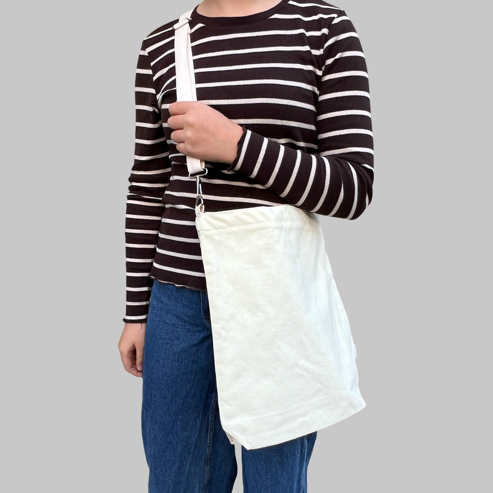 Natural tote bag on model 